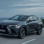 Lexus ожидает “трудный год” после кризиса с чипами и ухода из России